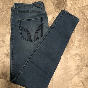13L Hollister Skinny High Rise Stretch Jegging